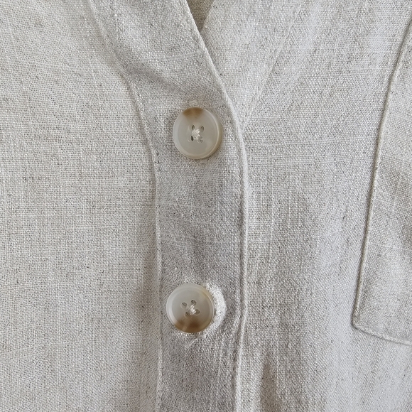 Love Notes Light Tan Linen Blend Cropped Button Front Top Large - Picture 5 of 8